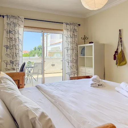 公寓 #328 Charming 2br Balcony & Ac 阿尔布费拉