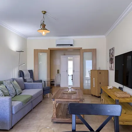 公寓 #328 Charming 2br Balcony & Ac 阿尔布费拉