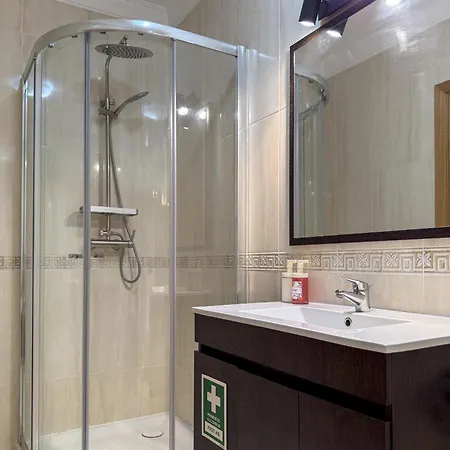 #328 Charming 2br Balcony & Ac